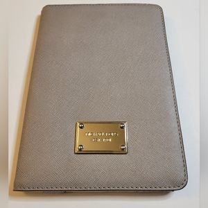 Michael Kors I pad case